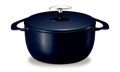 UNILLOY 鋳物ホーロー鍋 22cm 紺 (3.8ℓ)
“UNILLOY” Casserole 22cm Navy blue (3.8ℓ)